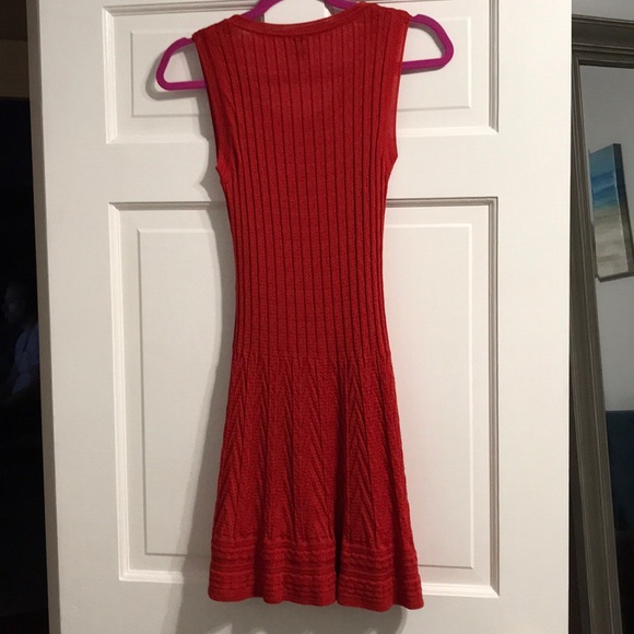 {SOLD} Missoni dress! Size 0-2 US - Picture 6 of 6